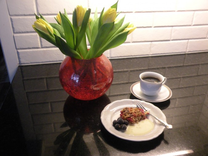 God hallonpaj och ett lovande vårtecken!