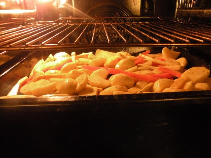 Potatis, morot, kålrot och palsternacka i ugn