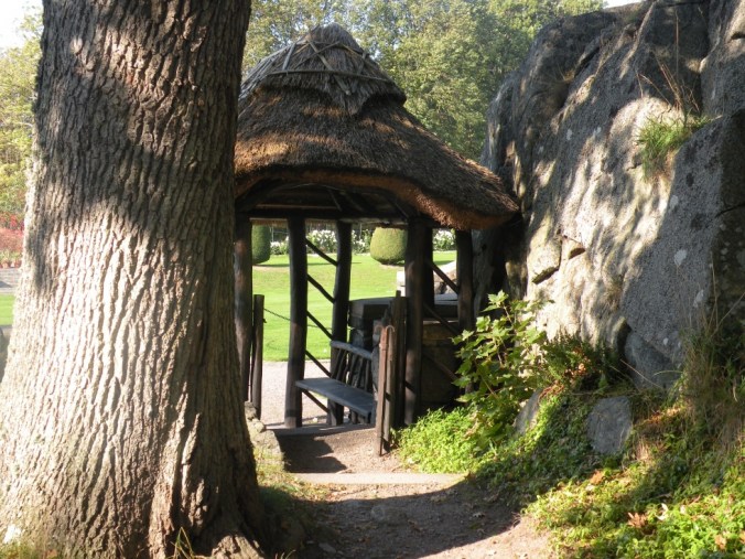 Mysig hydda med utsikt 