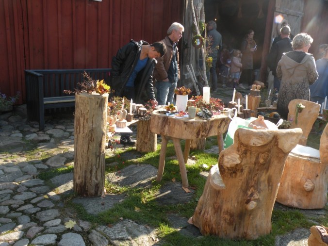 Varsågod och sitt sa Marie. Men sen ville jag knappt resa mig. 