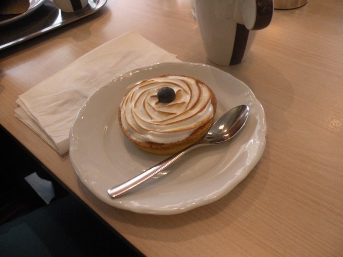 Mazarin, maräng, blåbär, vad kan man mer begära?