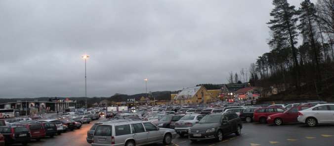 Ge-Kås Ullared. Dan för dan före doppare-dan