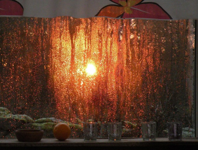 Vattendroppar blir som tusentals små lampor