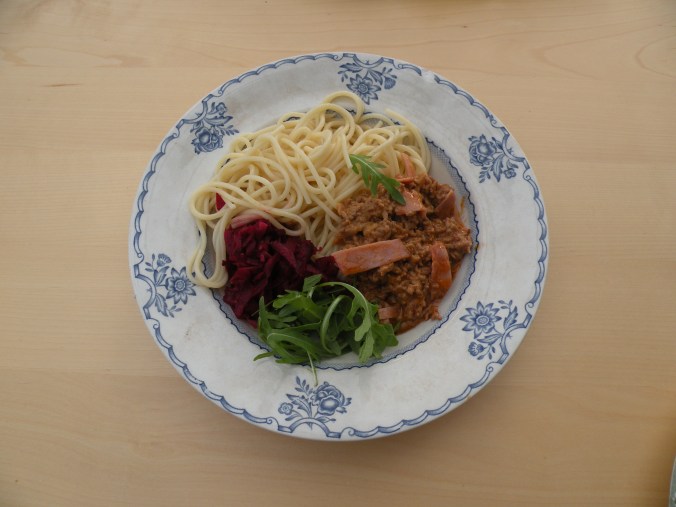 Smakrik köttfärssås på tallrik Bukett från Rörstrand