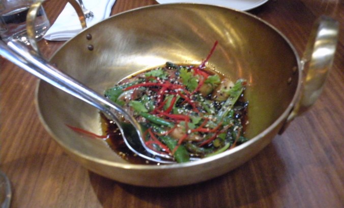 Wokad kyckling och pak choy